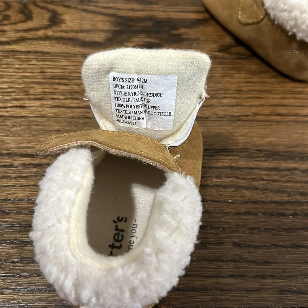New Carters Infant Just One You Velcro Fur Soft Tan Boots 6-12 Months